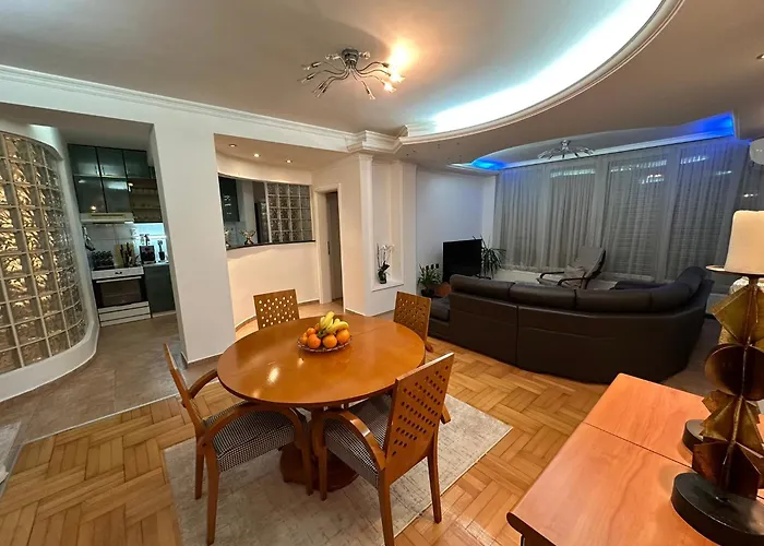 Su Apartment